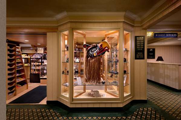  - Royal Scot Hotel & Suites Victoria