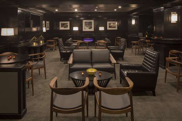 Bar - Lord Baltimore Hotel