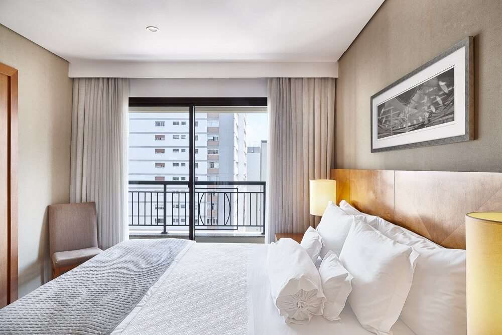 GEORGE V CASA BRANCA-guestroom-Guest Room,On-Site.jpg