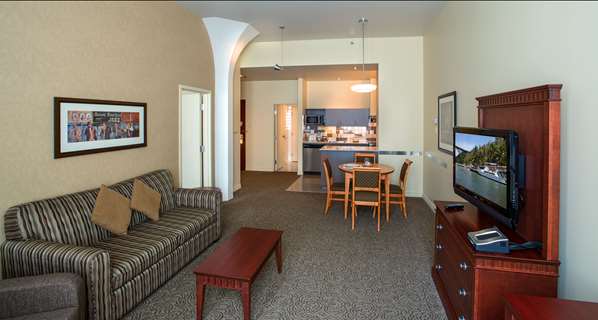 Suite - Le Square Phillips Hotel Montreal