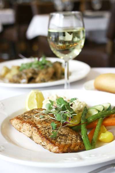  - Hotel Le Cantlie Suites Montreal