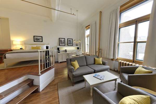 Suite - Auberge St Pierre Hotel Quebec City