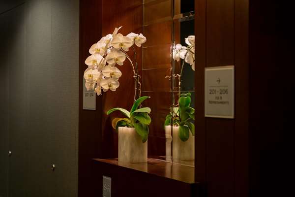  - St Regis Hotel Vancouver