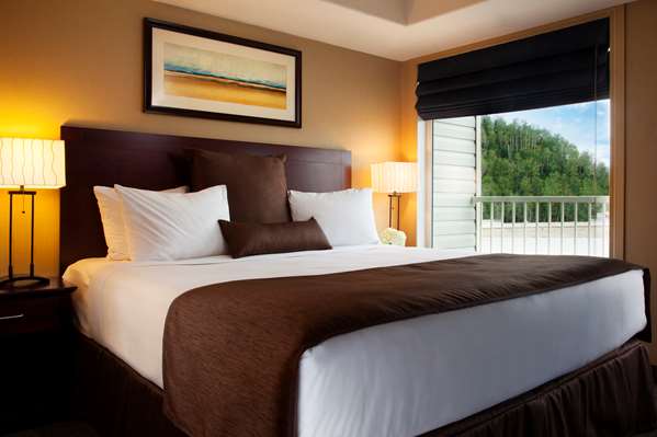 Suite - Franklin Suite Hotel Fort McMurray