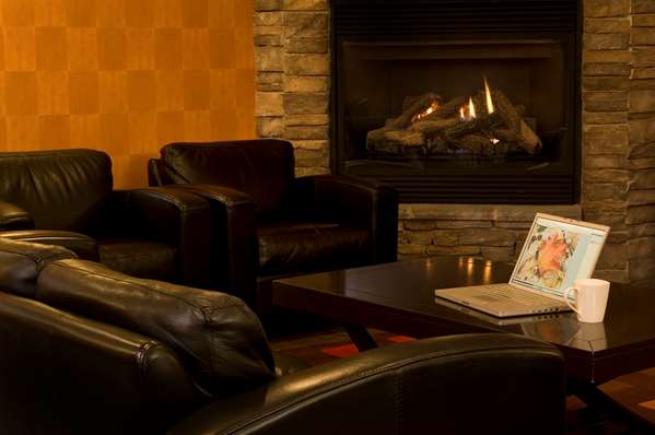  - Franklin Suite Hotel Fort McMurray