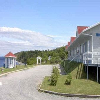 Exterior view - Motel Le Vacancier Baie-Sainte-Catherine
