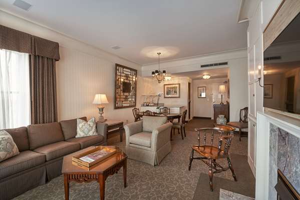 Suite - O. Henry Hotel Greensboro - I-40, Exit 214