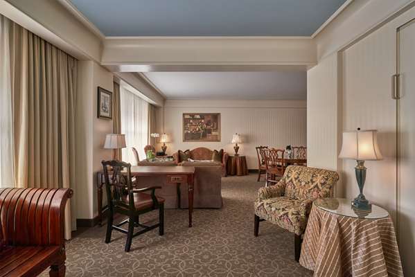 Suite - O. Henry Hotel Greensboro - I-40, Exit 214