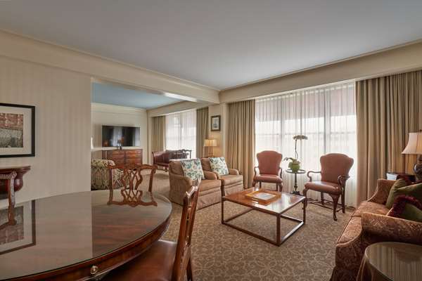 Suite - O. Henry Hotel Greensboro - I-40, Exit 214