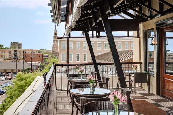 Exterior view - Andrew Pinckney Inn Charleston