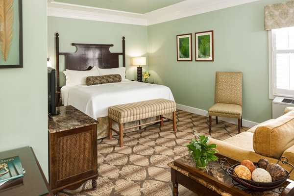  - Andrew Pinckney Inn Charleston