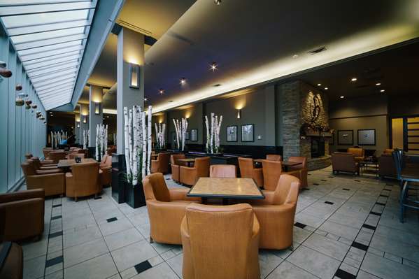  - Hotel Blackfoot Calgary