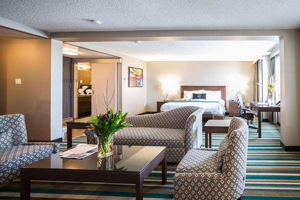 Suite - Hotel Blackfoot Calgary