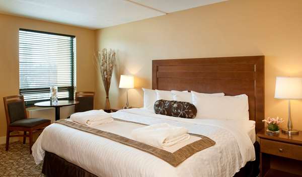  - Temple Gardens Hotel & Spa Moose Jaw