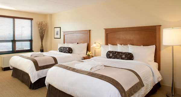  - Temple Gardens Hotel & Spa Moose Jaw