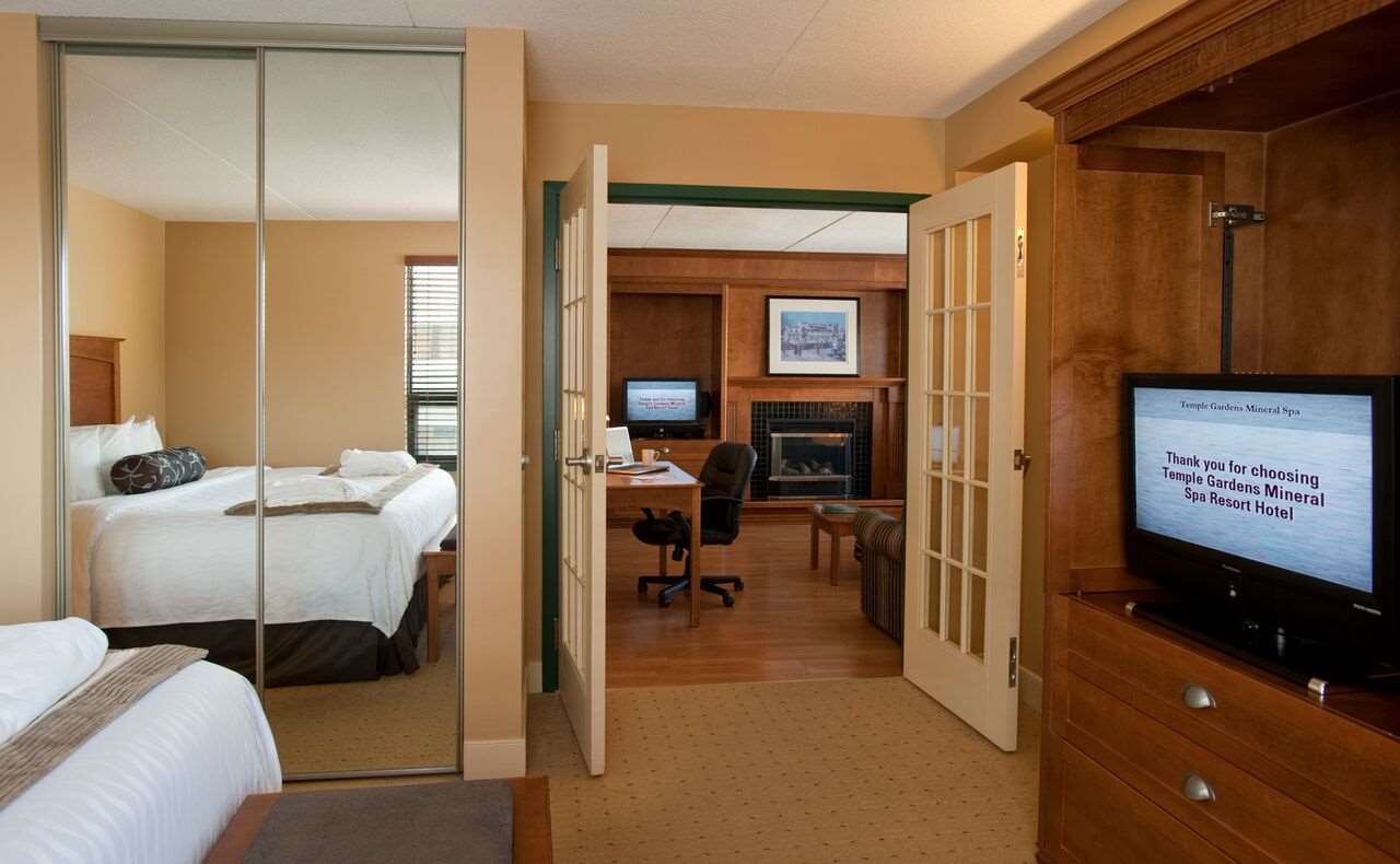 Temple Gardens Hotel & Spa Moose Jaw, SK See Discounts