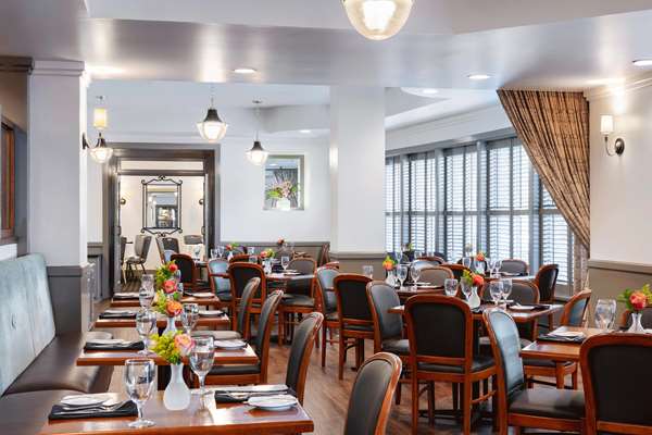 Restaurant - Francis Marion Hotel Charleston