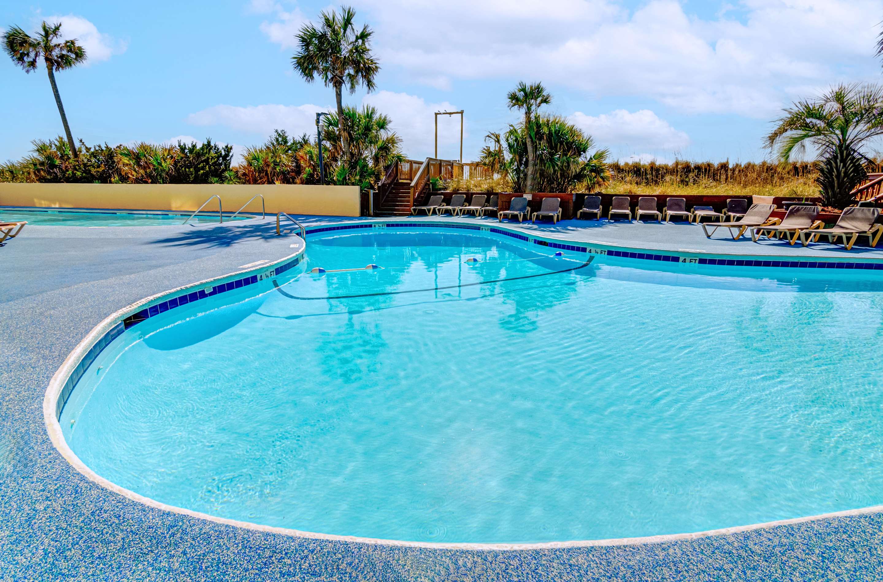 DSC min | Beach Cove Resort