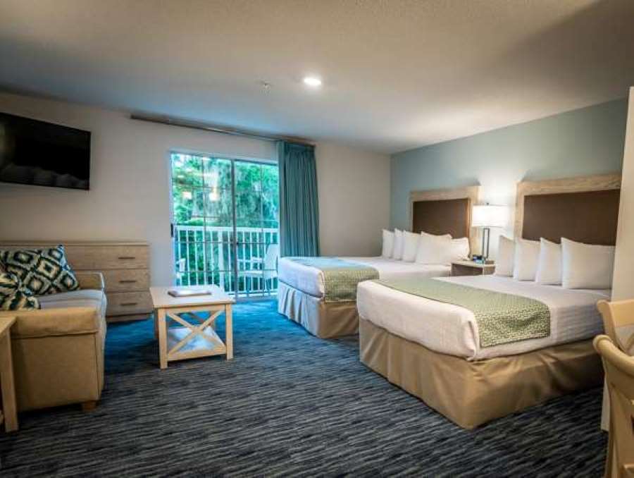 PARK LANE HOTEL AND SUITES-guestroom-Guest Room,On-Site.jpg
