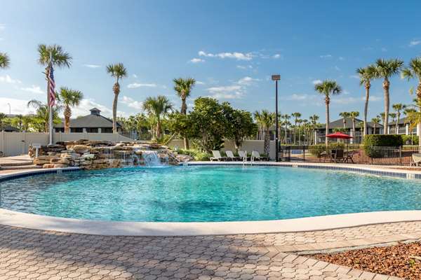 Pool - Legacy Vacation Club Resort Palm Coast