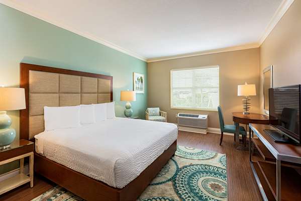  - Waterfront Inn The Villages