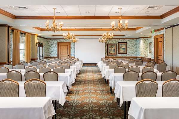  - Waterfront Inn The Villages