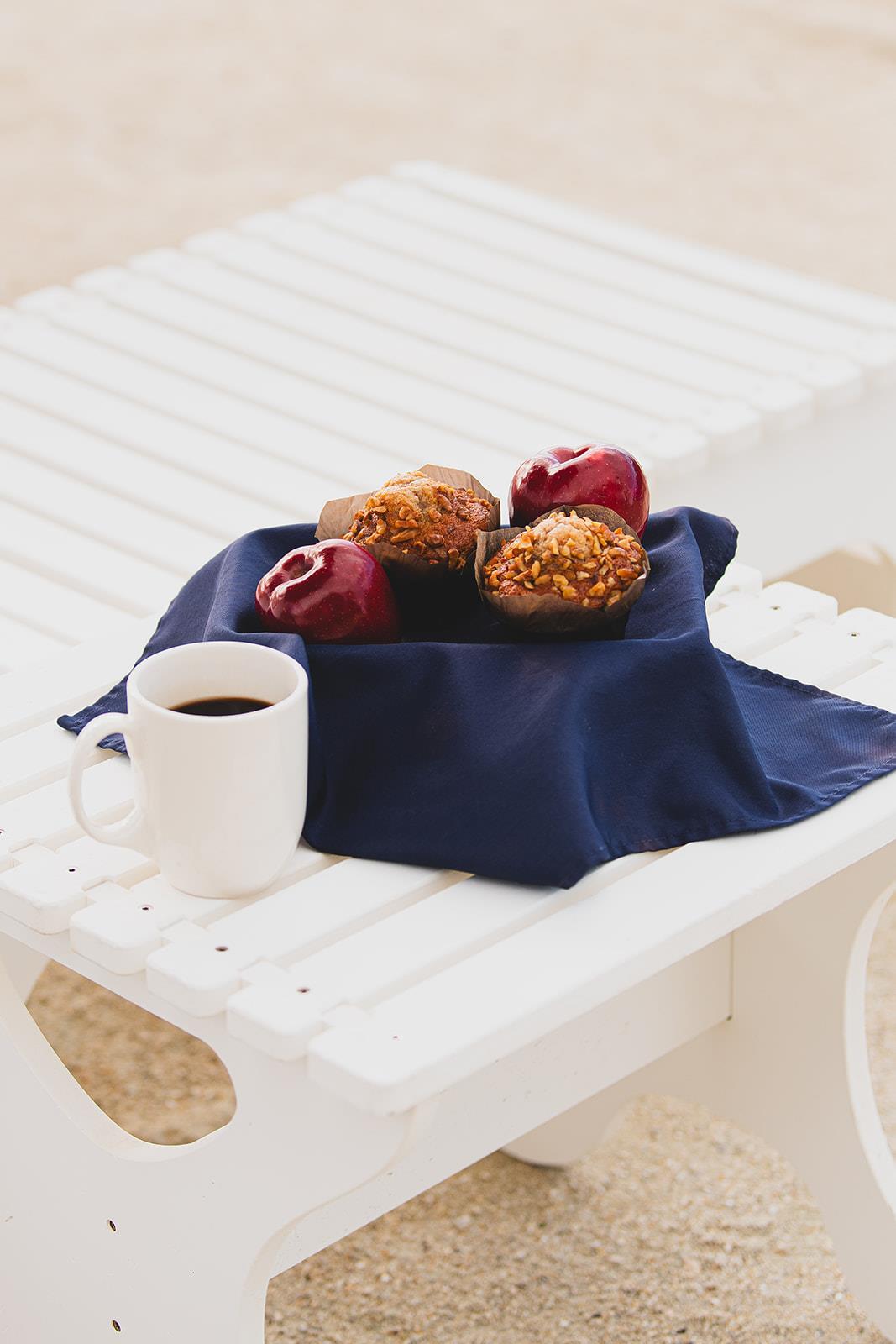 Breakfast | Coconut Palm Inn