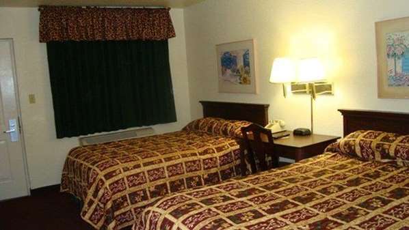  - Inn of America Palm Beach Gardens - I-95, Exit 77