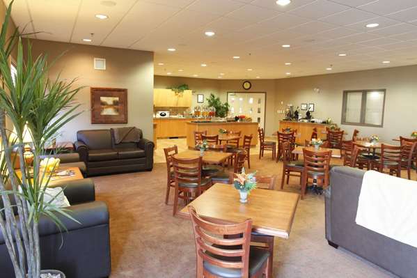  - Pomeroy Inn & Suites Dawson Creek