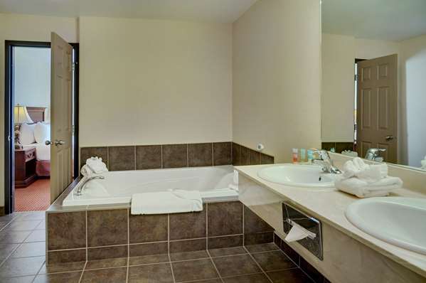  - Pomeroy Inn & Suites Dawson Creek