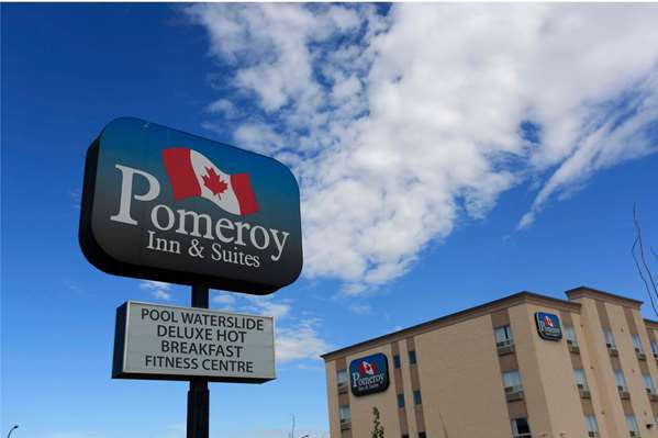 Exterior view - Pomeroy Inn & Suites Dawson Creek