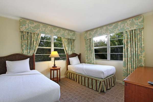  - Sanibel's Seaside Inn Sanibel Island