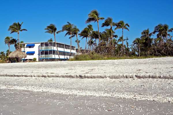 Beach - Sunset Beach Inn Sanibel Island - I-75, Exit 131