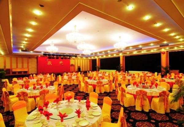 Dining,Restaurant