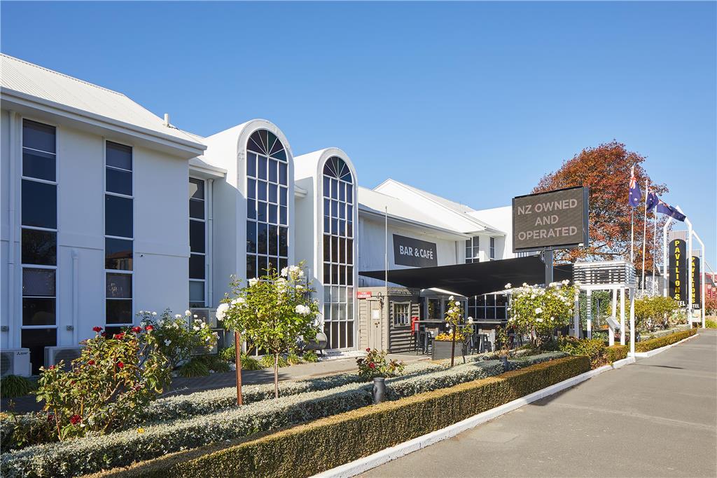 Hotel Pavilions