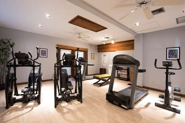 Fitness/ Exercise Room - Park Shore Resort Naples