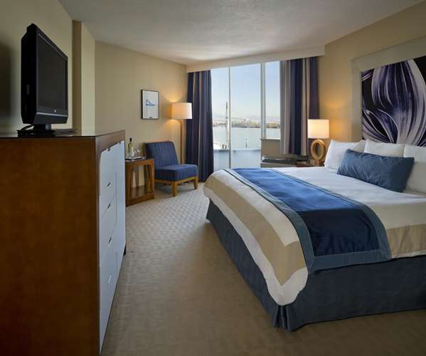  - Inn at The Quay New Westminster