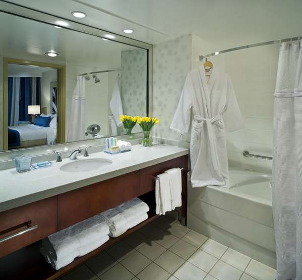  - Inn at The Quay New Westminster