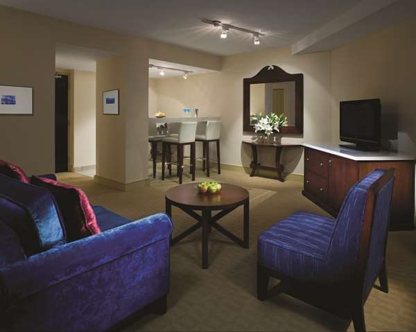 Suite - Inn at The Quay New Westminster