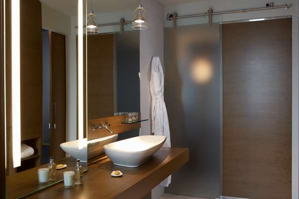  - Hotel Le Germain Calgary