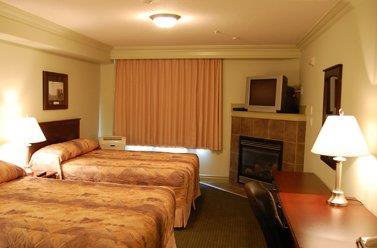  - Nova Inn Peace River