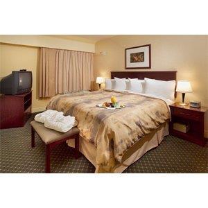  - Chateau Nova Hotel & Suites Kingsway Edmonton