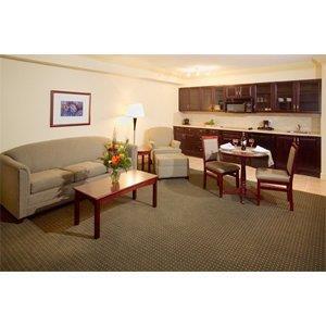  - Chateau Nova Hotel & Suites Kingsway Edmonton