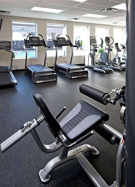 Fitness/ Exercise Room - Carriage House Inn Calgary
