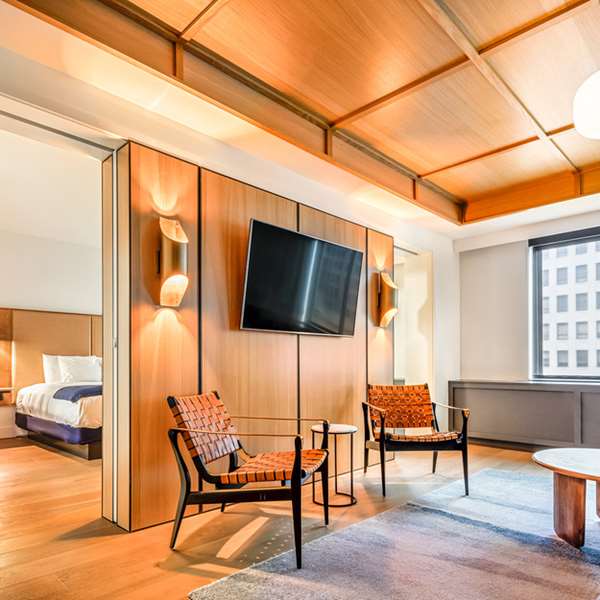 Suite - Hotel St Regis Detroit