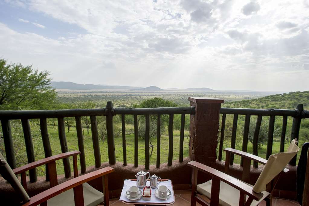 SERENGETI SERENA SAFARI LODGE-guestroom-Guest Room,Guest Room Amenity,On-Site.jpg
