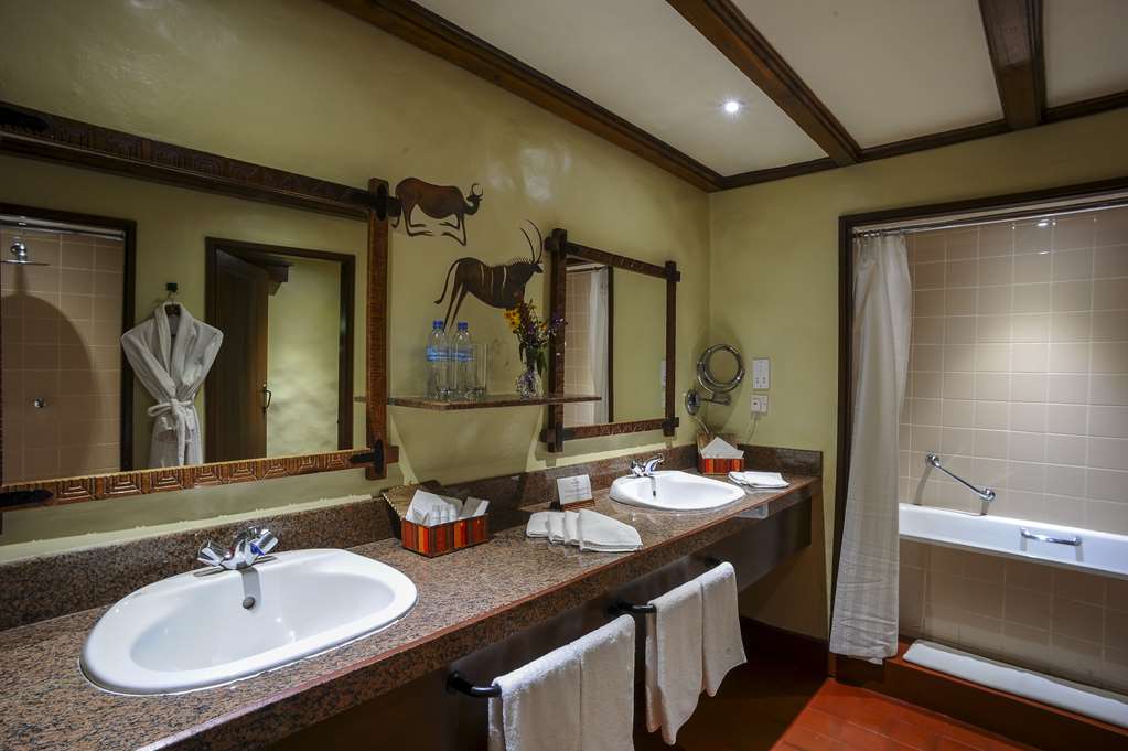 NGORONGORO SERENA SAFARI LODGE-guestroom-Guest Room,Bathroom,Suite,On-Site.jpg