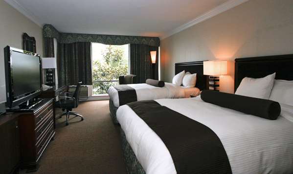  - Granville Island Hotel Vancouver
