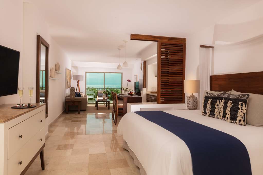 VILLA PREMIERE BOUTIQUE HOTEL-guestroom-Guest Room,Suite,On-Site.jpg