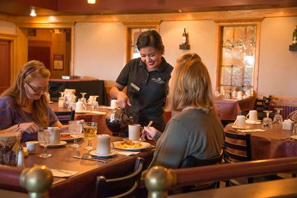 Amenities - Evergreen Resort Cadillac